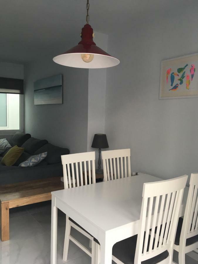 2 Bedroom Apartment In The Old Town, Close To The Beach L' Escala Екстериор снимка